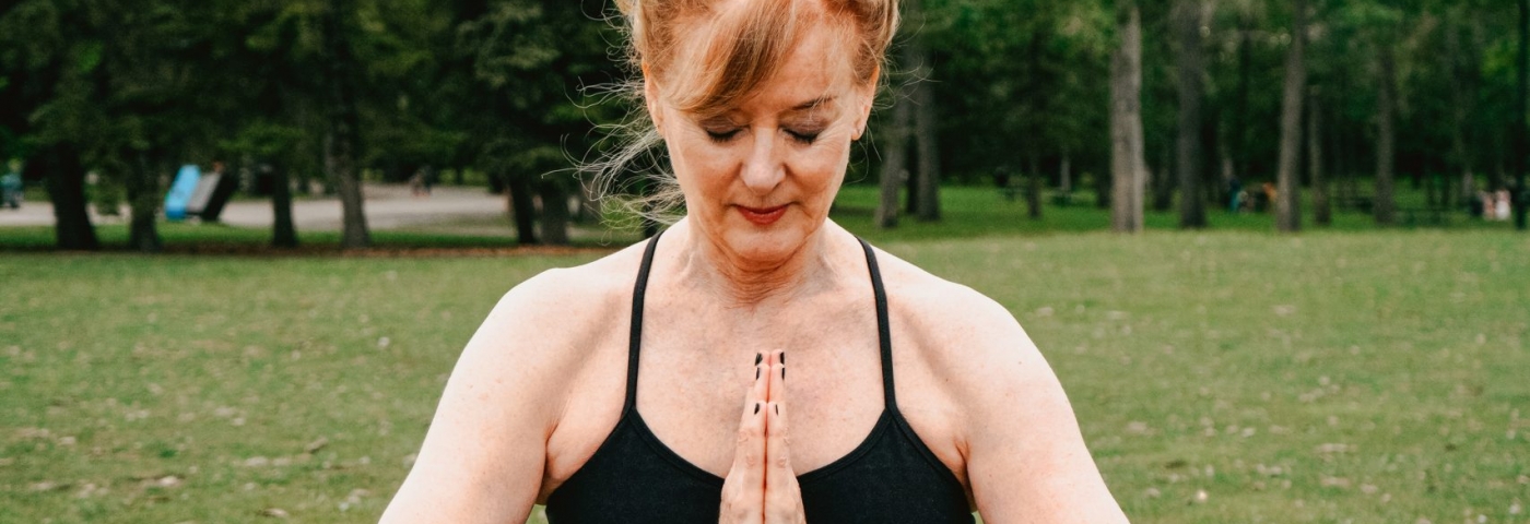 Vieillir en santé grâce au yoga